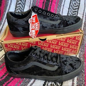 Vans Authentic Velvet Black Skate Shoes